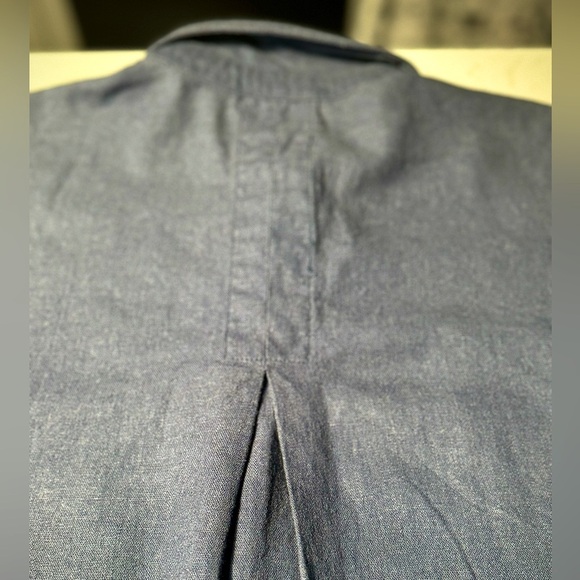 Stylish Rae Mode Blue Button-Up Top - Size Small - Picture 8 of 8